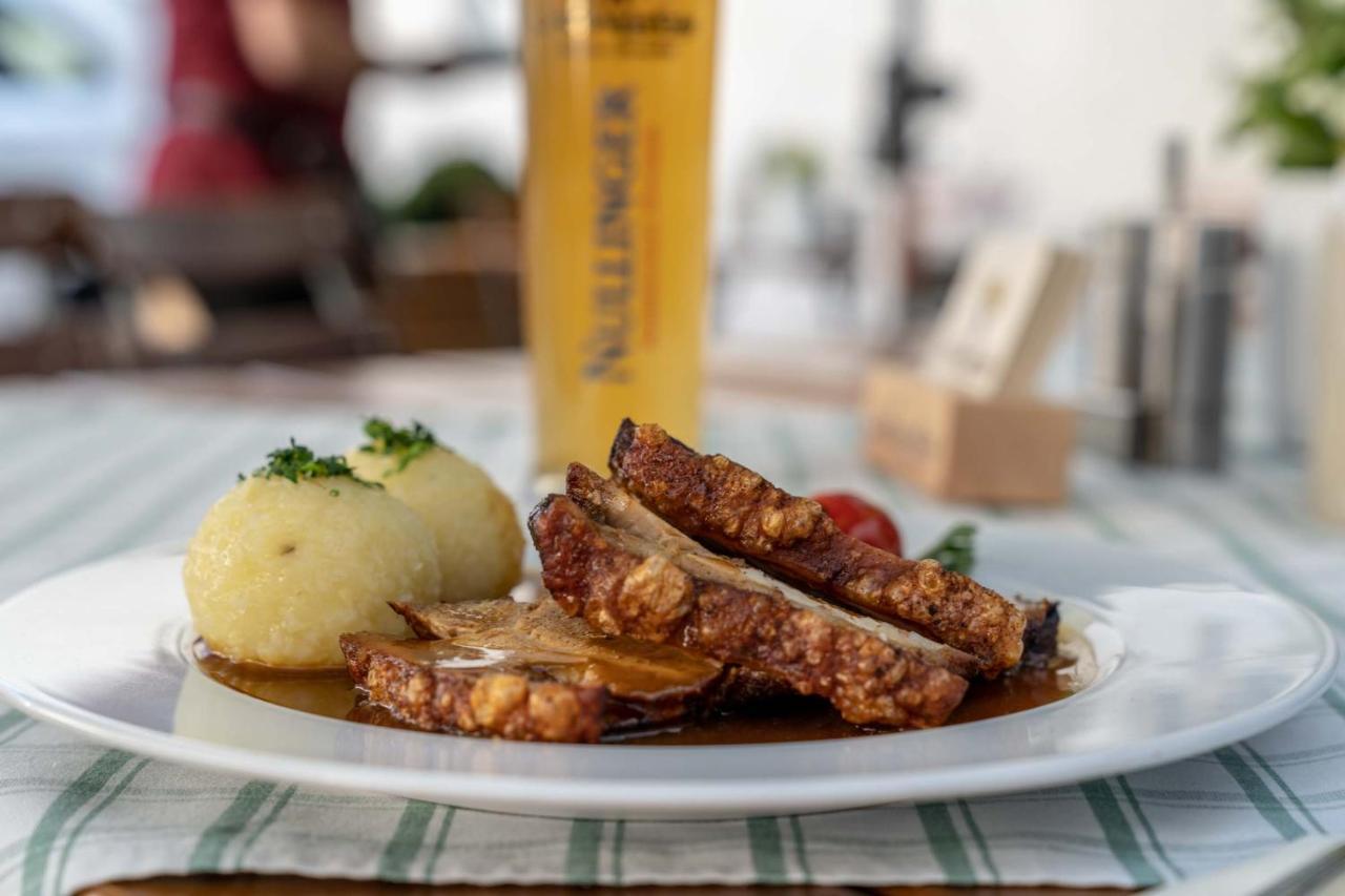 Hotel Gasthof Krone Zusmarshausen Zewnętrze zdjęcie